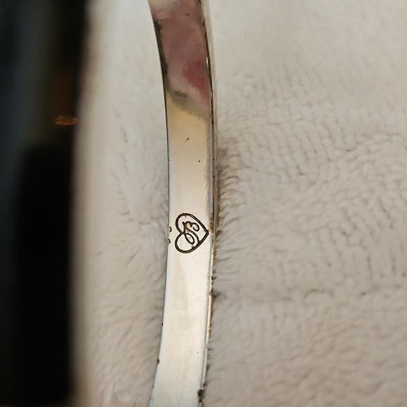 BRIGHTON Wiltern Two-tone Scroll Magnetic Clamper Bangle Bracelet - Picture 7 of 11